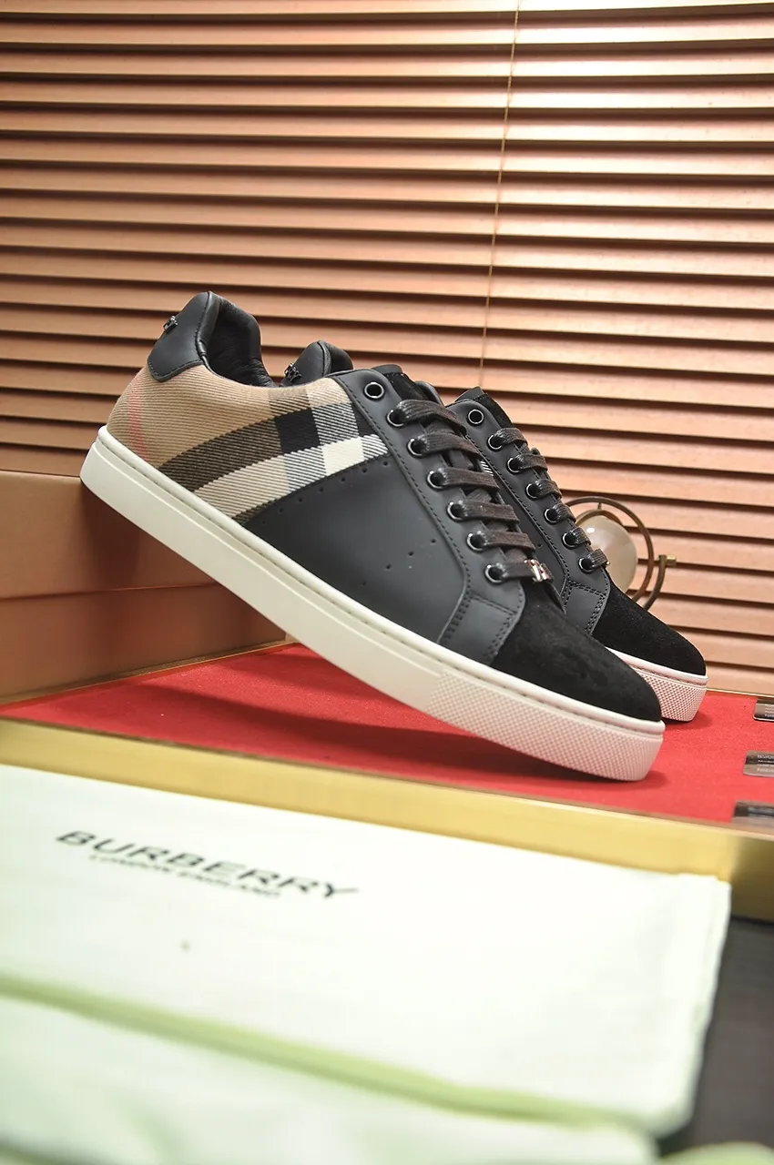 Men's shoes💰480💶[Burberry] (cowhide lining) classic low-top sneakers｜Imported cowhide with classic plaid fabric｜Cow leather lining｜Original outsole｜Fine workmanship and comfortable to wear Size: 38-44 (customized at 45)